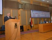 رئيس جامعة أسيوط يؤكد على أهمية تحديد الأهداف كخطوة أساسية فى تحقيق حلم أى شاب (صور)