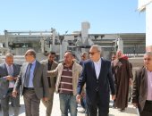 محافظ قنا ورئيس هيئة التنمية الصناعية يتفقدان مجمع الصناعات الصغيرة