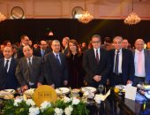 صور.. نخبة من الوزراء ورجال الأعمال ورؤساء البنوك يصلون حفل BT100