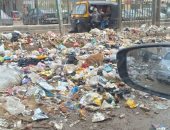 شكوى من انتشار القمامة والكلاب الضالة بمطلع كوبرى مؤسسة الزكاة الجديد