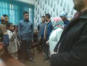 صور.. محافظ أسيوط: تقديم المساعدة لـ82 حالة جديدة ضمن مبادرة "حياة كريمة"