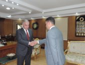 صور.. مدير أمن الفيوم يكرم عددا من الضباط والجنود والخفراء