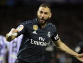 ريال مدريد يشاهد الموسم الأكثر تهديفاً بـ"الرأس" فى مسيرة بنزيما.. فيديو