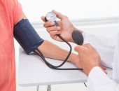 دراسة تكشف: ارتفاع ضغط الدم أكثر خطورة على الفقراء