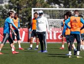 زيدان يوجه رسالة مؤثرة لنجوم ريال مدريد فى أول مران.. صور