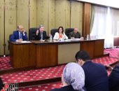 التعليم العالى: محونا أمية 70 ألف من كبار السن ونحتاج تنسيق أكبر بين الوزارات