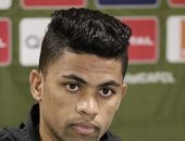 كريم بامبو يحصل على 2 مليون جنيه مقدم تعاقده من الزمالك