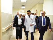 صور.. وزيرة الصحة: مستشفى أسوان التخصصى جاهز لاستقبال أى حالات مرضية