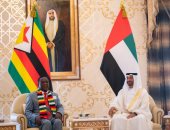 صور.. الشيخ محمد بن زايد يستقبل رئيس زيمبابوى لبحث التعاون بين البلدين