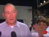 فيديو.. ضرب سيناتور أسترالى بالبيض لاتهامه المسلمين بالتسبب بحادث المسجدين