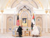 محمد بن زايد يجرى مباحثات مع الرئيس الأفغانى ويشهدان توقيع مذكرات تفاهم
