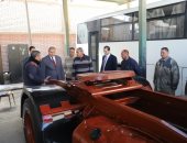 صور.. وزير القوى العاملة يتفقد تطوير وحدات التدريب المتنقلة بالجهود الذاتية
