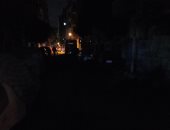 شارع أحمد رافع بشبرا مصر فى ظلام والأعمدة كأنها غير موجودة