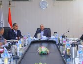 وزير النقل: توفير الدعم الكامل لهيئة الطرق لإنجاز المشروعات 