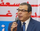 وزير القوى العاملة يسلم اليوم 299 عقد عمل لذوى الاحتياجات الخاصة