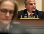 رئيس لجنة بمجلس النواب الأمريكي يدعو للتحقيق مع فيس بوك بتهمة الاحتكار