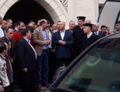 صور.. وزير النقل يتفقد محطتى القاهرة والجيزة وينتقد مستوى النظافة.. المهندس كامل الوزير يزور ورش صيانة الجرارات بالسبتية ويوجه بعدم التهاون فى إجراءات الصيانة.. ويكلف بإلغاء إجازة السبت بالورش لزيادة الإنتاج