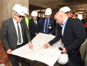 رئيس جامعة القاهرة: تطوير المبنى الجنوبى بمعهد الأورام لإنهاء قوائم الانتظار