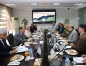 وزيرة البيئة تعقد الاجتماع الأول حول إعادة التوازن البيئى لبحيرة قارون