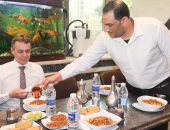 وزير خارجية سويسرا من وسط البلد: زيارة مصر لا تكتمل بدون وجبة "كشري"