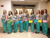 واقعة طريفة.. 9 ممرضات حوامل مرة واحدة فى مستشفى أمريكى.. فيديو وصور