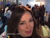 فيديو وصور.. نرمين الفقى وأسرة "أبو العروسة" يحتفلون بانتهاء عرض المسلسل