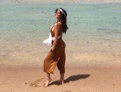 صور.. ملكة جمال بوليفيا تروج للسياحة فى مصر بصور فى الأماكن الأثرية