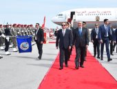 صور.. لحظة وصول الرئيس السيسى إلى تونس للمشاركة فى القمة العربية