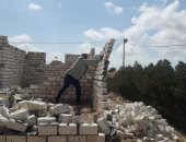 مواصلة حملات الازالة للبناء بدون ترخيص  ببرج العرب غرب الاسكندرية