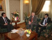 وزير التعليم العالى يبحث آليات التعاون العلمى مع سفير أرمينيا بالقاهرة  