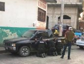 "ازاى ياجدع".. عصابة تخطف 11 شرطيا من الشارع وسط المكسيك.. صور 