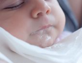 اسباب القىء عند الاطفال حساسية الحليب