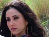 حنان مطاوع بإطلالة فلاحي ملونة فى "لمس أكتاف"