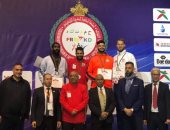 وزير الرياضة يهنئ محمد أيمن على ذهبية كأس الرئيس للتايكوندو