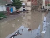 شكوى من غرق شوارع قرية ميت الديبة بمياه الصرف الصحى بكفر الشيخ