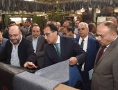 صور.. رئيس الوزراء يتفقد سير العمل فى مدينة الروبيكى