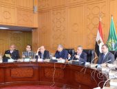 محافظ الإسماعيلية ومدير الأمن يناقشان تأمين الاستفتاء على الدستور