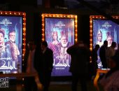 أسامة هيكل ووزيرة البيئة فى العرض الخاص لمسرحية "الملك لير"