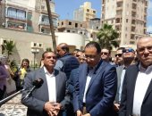 صور.. رئيس الوزراء يتفقد أعمال تكريك بحيرة إدكو ويشدد على ضرورة الانتهاء من تطويرها