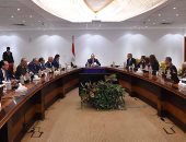 صور.. مدبولى يكلف بسرعة التعاقد على وحدات مكاتب موظفى الوزارات بالعاصمة الإدارية