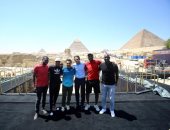 شاهد أحمد حسن مع أساطير أفريقيا حاجى وضيوف وتوريه بالأهرامات قبل قرعة أفريقيا