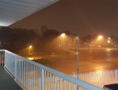 هطول أمطار غزيرة على واشنطن مع بداية موجة طقس سيئ تضرب ولايات أمريكية.. فيديو