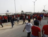 قدها يا أهلى... الجماهير الحمراء تحتشد لدعم فريقها أمام صن داونز ببرج العرب