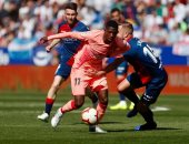 شوط سلبي بين هويسكا ضد برشلونة في الدوري الاسباني