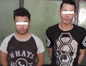 سيدة بالقليوبية تستغيث بقوة أمنية بعد سرقة هاتفها.. والشرطة تضبط الجناة