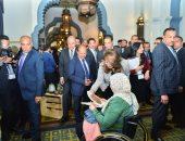 وزيرة التضامن غادة والى تفتتح معرض الحرف اليدوية وتشيد بالمعروضات