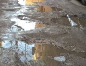 شكوى من تراكم مياه الأمطار بسبب تكسير بشارع عيد مصطفى بفيصل