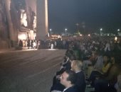 رئيس الوزراء وسفراء 13 دولة يصلون معبد الأقصر لإزاحة الستار عن تمثال رمسيس 