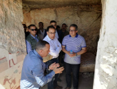 رئيس الوزراء ووزير الآثار فى الأقصر لافتتاح مقبرتين فرعونيتين