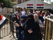 فيديو.. إقبال متزايد للمصريين فى الكويت للمشاركة بالاستفتاء على تعديل الدستور